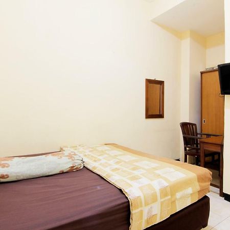 Jj House Gejayan Hotel Kejayan Exterior foto