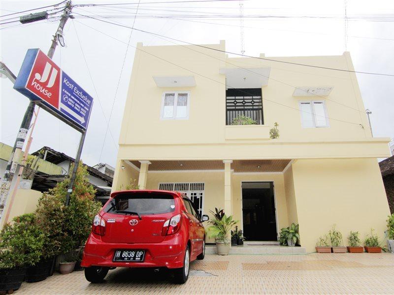 Jj House Gejayan Hotel Kejayan Exterior foto