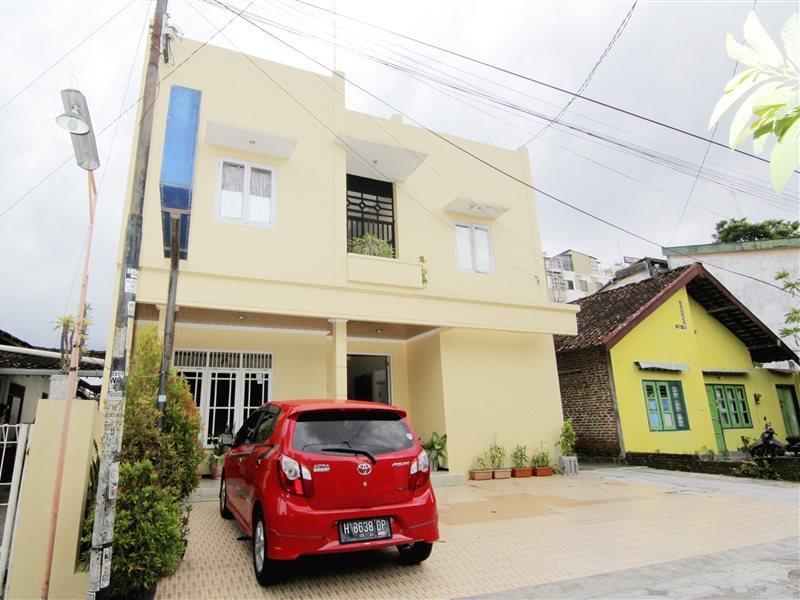 Jj House Gejayan Hotel Kejayan Exterior foto