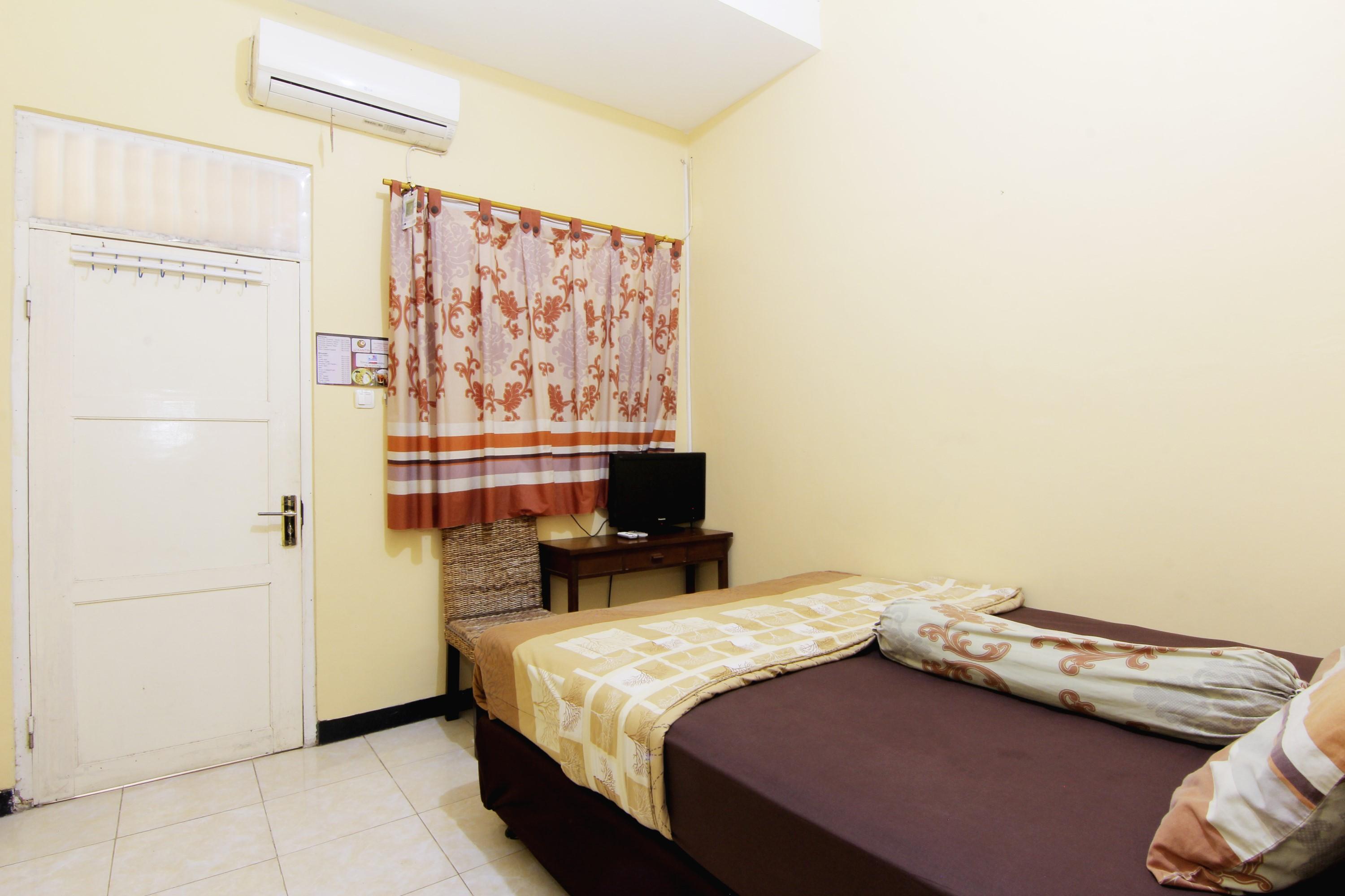Jj House Gejayan Hotel Kejayan Exterior foto