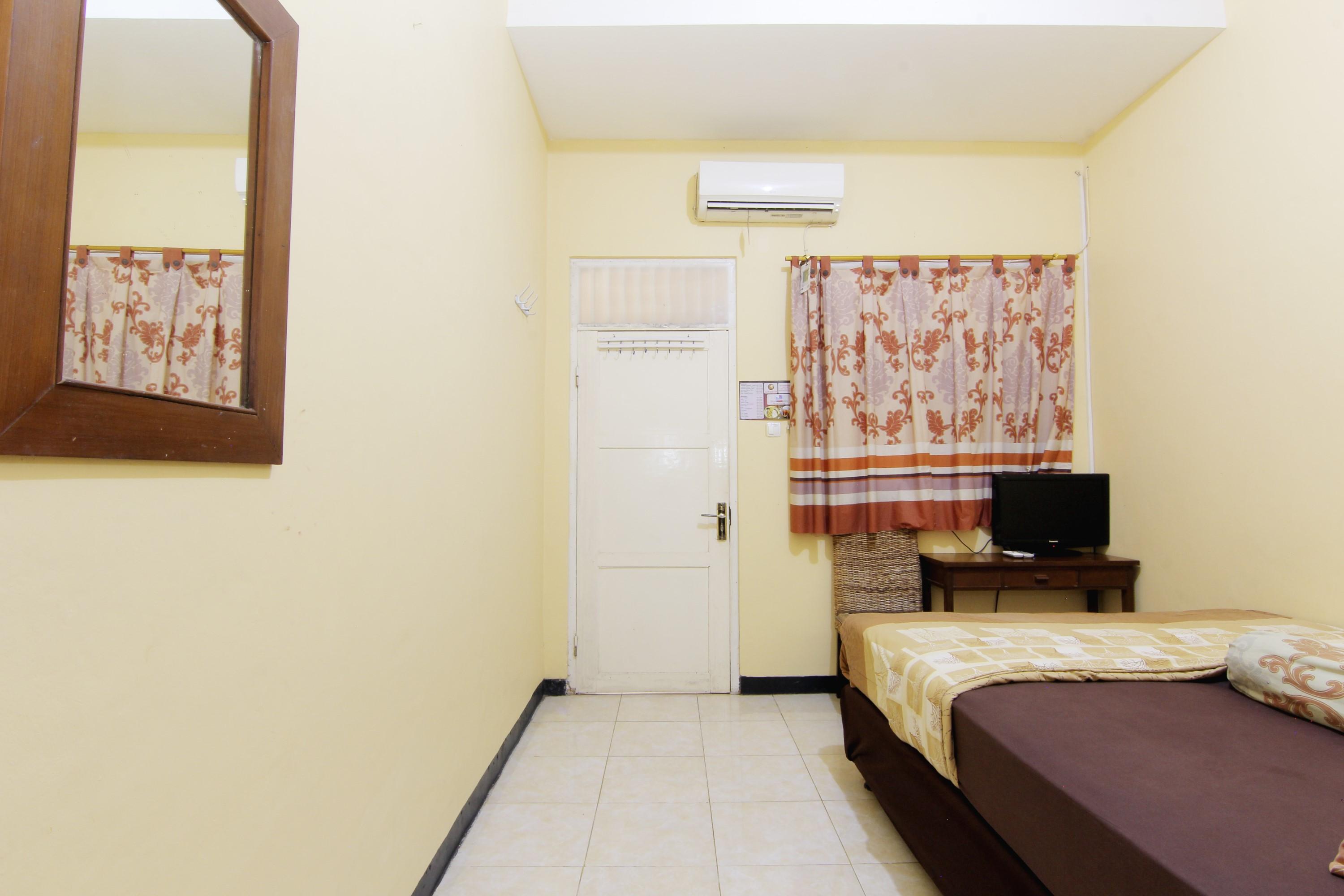 Jj House Gejayan Hotel Kejayan Exterior foto