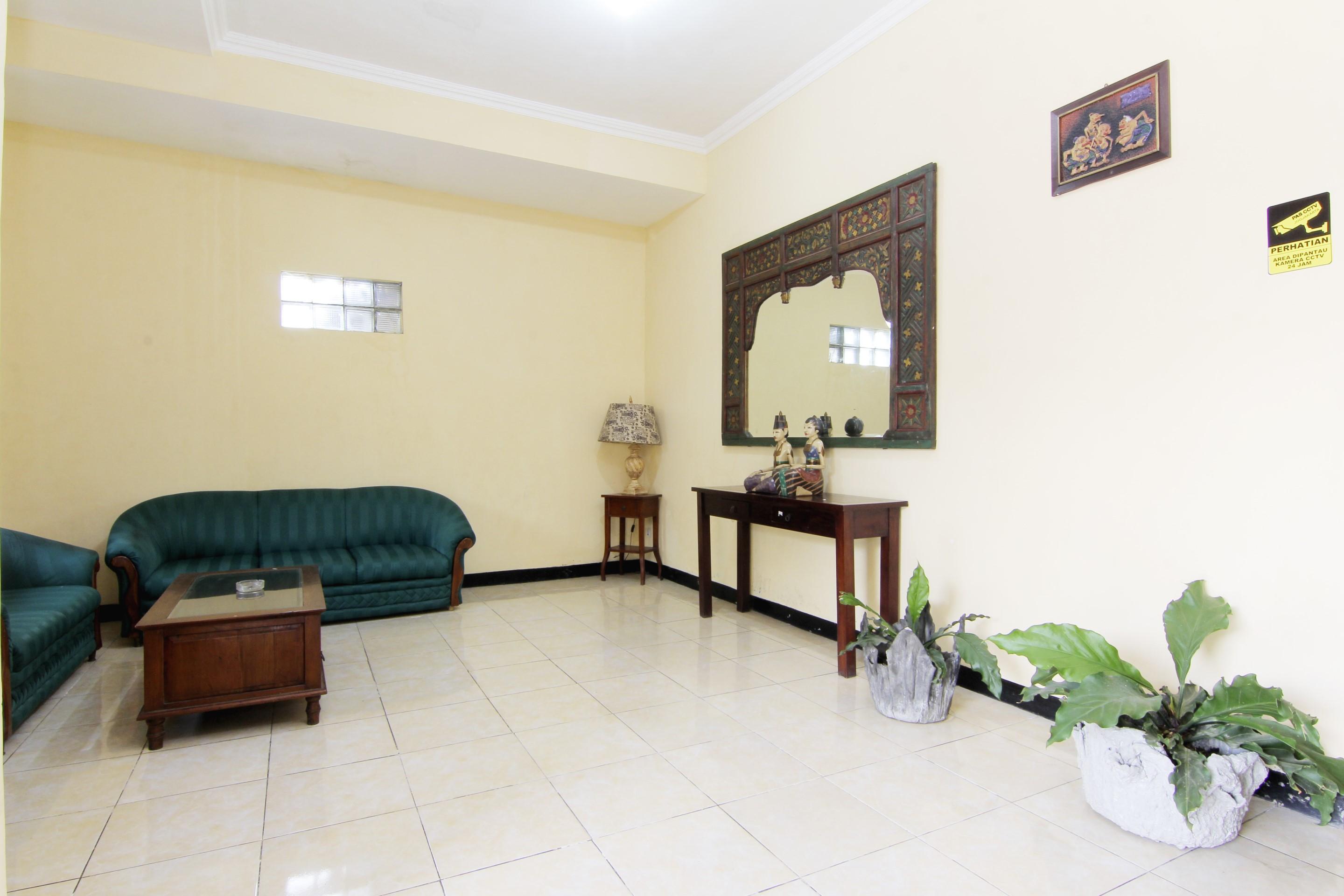 Jj House Gejayan Hotel Kejayan Exterior foto
